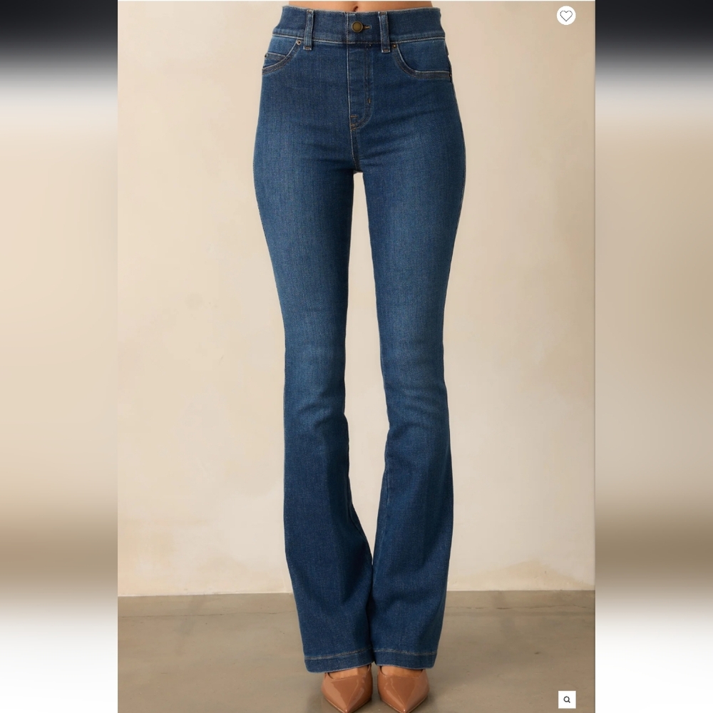 SPANX Shape™ EveryWearFlare Jeans In Authentic Blue